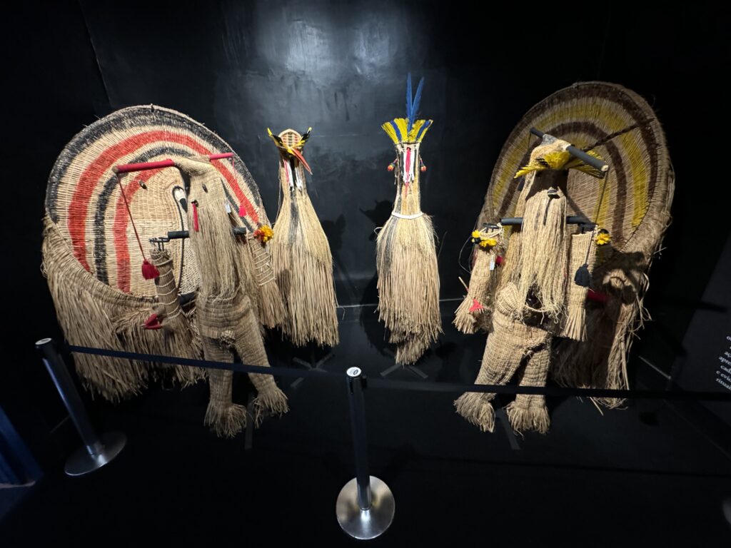 Museu de História Natural de Mato Grosso - povos Xingu - Foto de arquivo pessoal de Rebecca Aletheia
